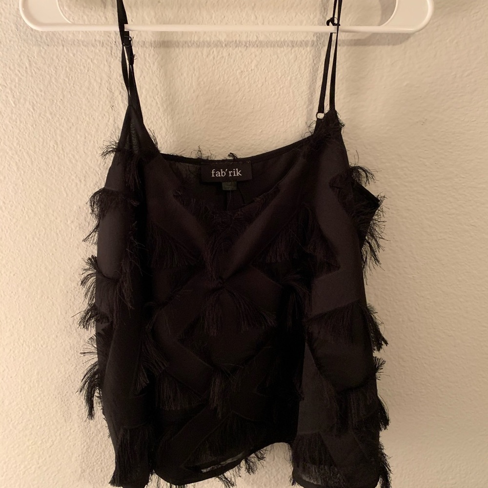Blank feathered fabric top!